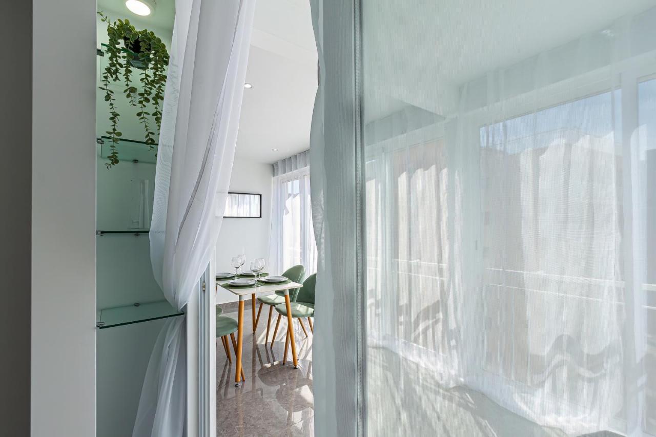 Virginia Levante Beach Apartments Benidorm Exteriör bild